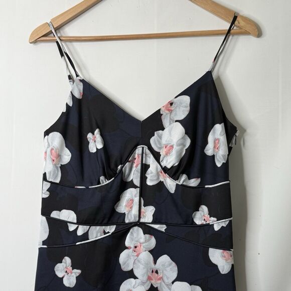 Banana Republic Maxi Slip Dress Sz 2 Tall Strappy Pieced Floral Coquette Empire - Picture 4 of 14